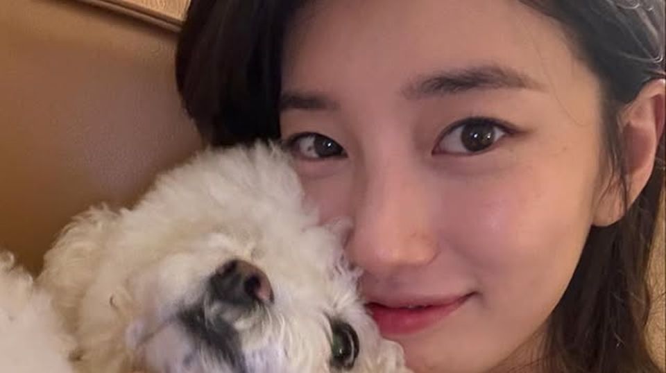 Suzy Dikabarkan Jalani Operasi Buat Hilangkan Tahi Lalat di Mata