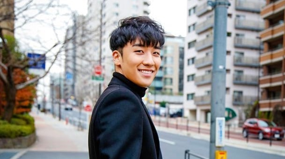Seungri Eks BIGBANG Klarifikasi Kabar Manggung di Event Burning Sun Surabaya
