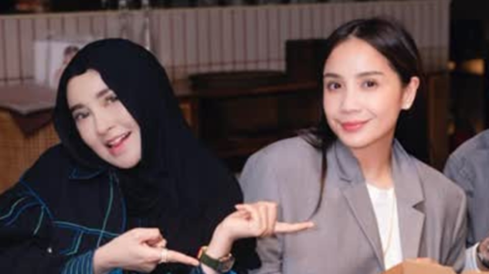 Shandy Purnamasari Beli Donat Pinkan Mambo Rp2,2 Juta, Ekspresi Nagita Slavina Disorot