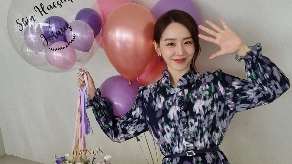 Sikap Diam Shin Hye Sun Saat Ji Chang Wook Merokok Di Dalam Ruangan Jadi Sorotan