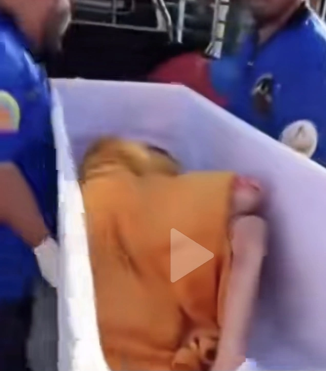 Si Wanita Saat Peti Jenazah Dibuka (Tiktok)