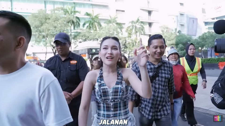 Ayu Ting Ting / Soorce: YouTube Qiss You