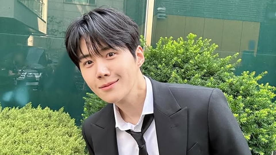 Ikuti Jejak Kim Ji Won, Kim Seon Ho Bakal Gabung Agensi Song Joong Ki