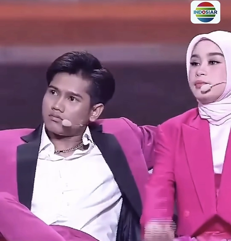 Sketsa Keluarga Akbar 1 [Instagram]