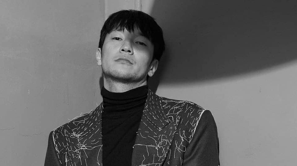 Son Suk Ku Umumkan Rencana Hiatus [Instagram]