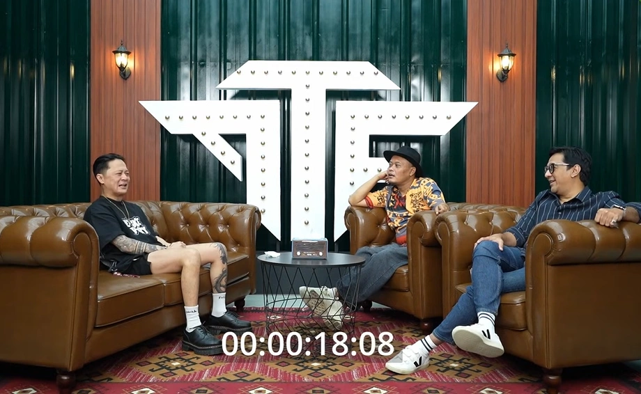 Suasana Akrab Saat Dj Bravy Tengah Menjadi Bintang Tamu Di Podcast Andre Taulany [Sumber: Youtube]