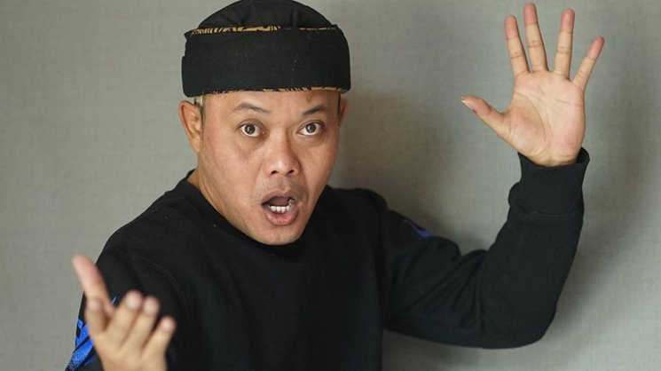 Cerita Sule Sempat Tak Boleh Akui Ayah Kandung Saat Masih Kecil [Instagram]