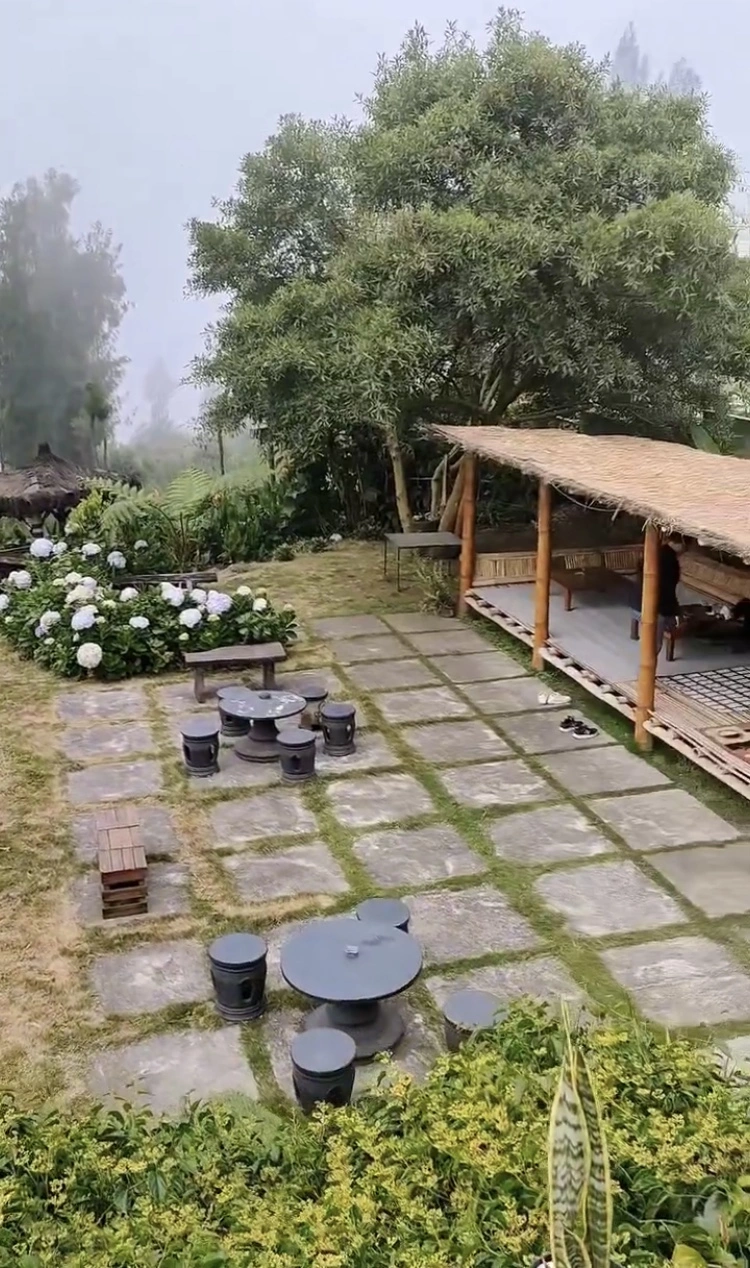 Syahdunya Salah Satu Spot Di Pondok Kentang Bromo (Instagram)