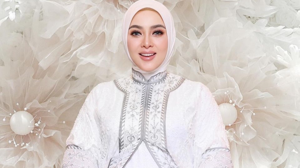 Kamar Calon Bayi Syahrini Bocor, Terpantau Ada Barang Branded Mewah