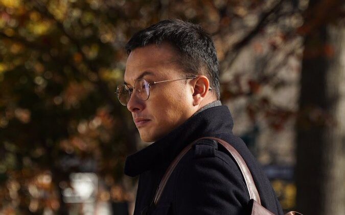 Nicholas Saputra Kenakan Tas Punggung Terlihat Mewah Ternyata Harganya Nggak Sampai Sejuta