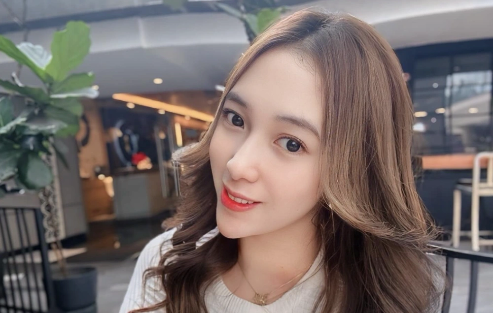 Tendriyani Awaludin 5