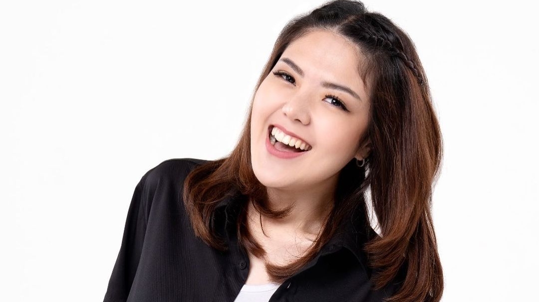 Netizen Ingin Tina Toon Maju Jadi Gubernur Karena Sukses Surutkan Banjir Jakarta