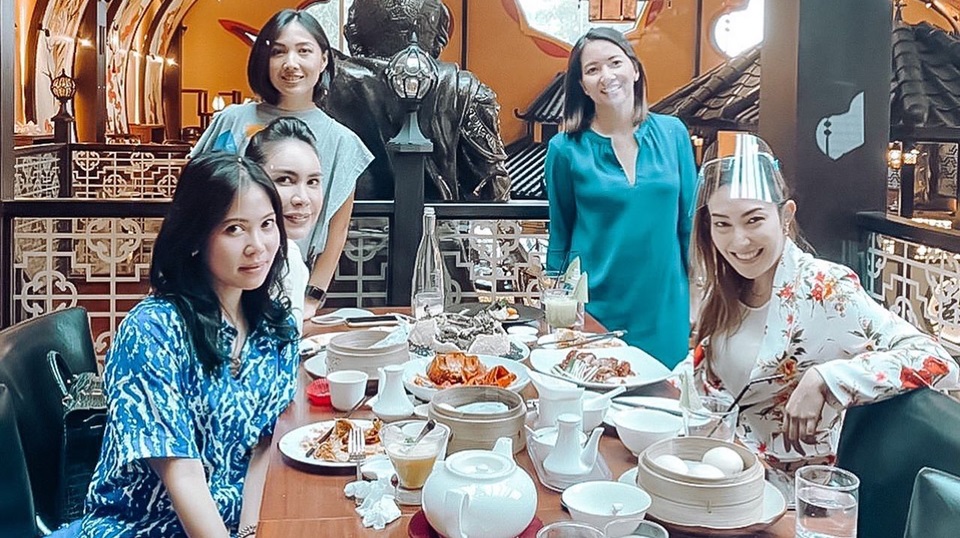 Nikmati Kemewahan Twelve Chinese Dining Milik Ayu Dewi, Interiornya Bikin Takjub