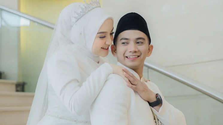 Di-Spill Anak Iis Dahlia, Rizki DA Diduga Beri Uang Bulanan Rp1,3 Juta untuk Anak