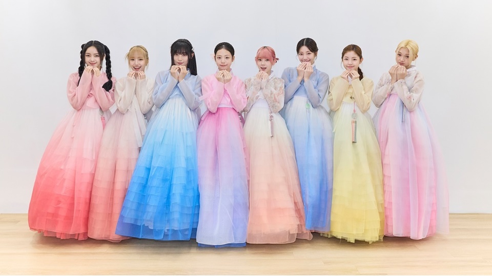 Gigi Maknae UNIS Copot Saat Syuting Bikin Heboh