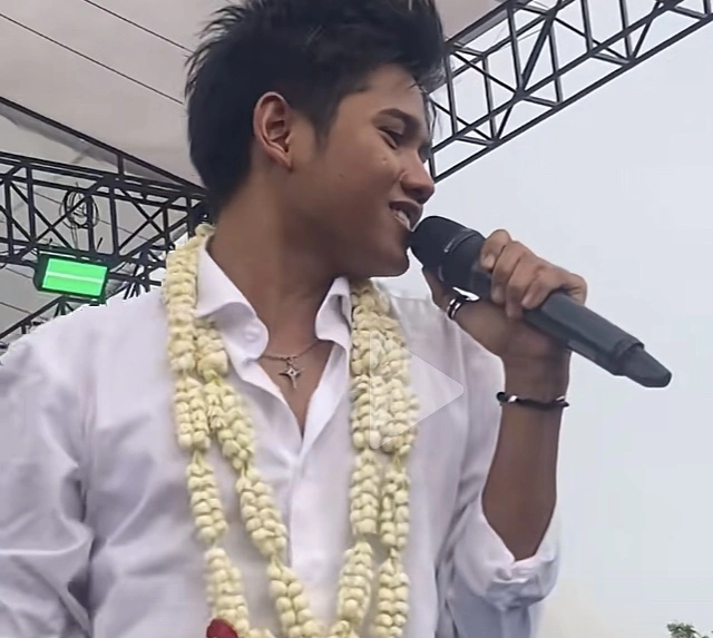 Valen Saat Konser Di Pamekasan [Sumber: Tiktok]