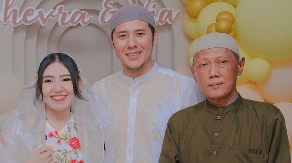 Via Vallen Curhat Kangen Mendiang Papa Bikin Sedih: Semoga Di Sana...