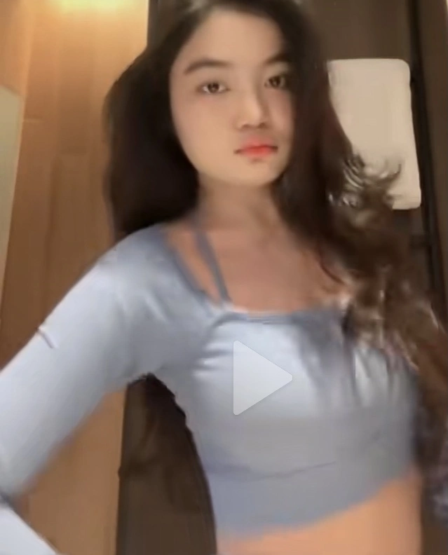 Video Tiara Kartika Blunder 1 [Tiktok]