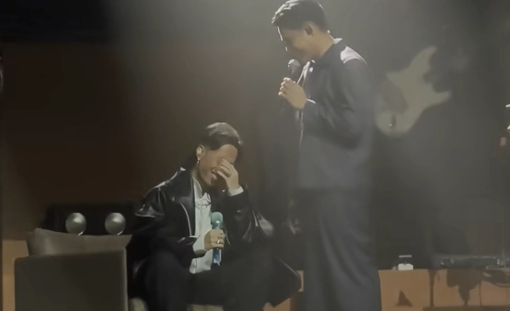 Vidi Aldiano Di Konser Laleilmanino. [TikTok/hai_online]