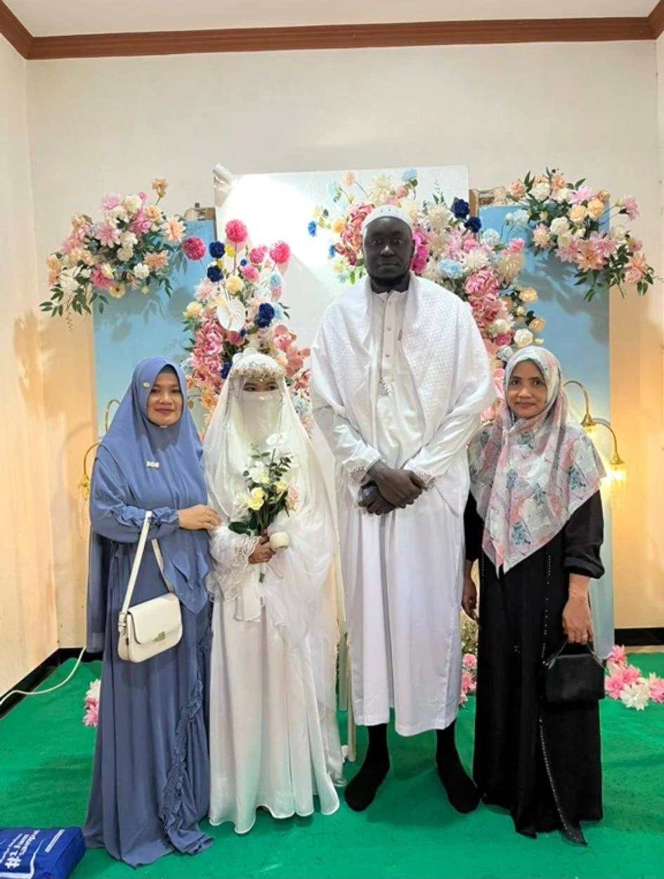 Viral Pria Afrika Nikahi Gadis Luwu Sulsel [Sumber: Facebook]