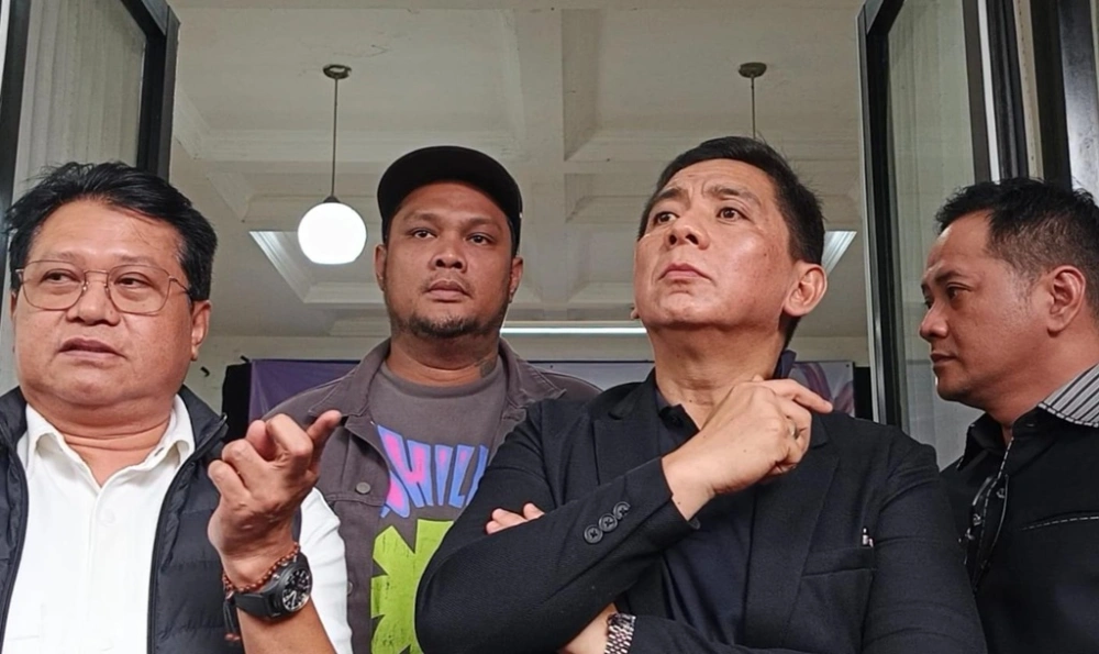 Virgoun menunjukkan itikad baik setelah pembicaraan dengan Komnas PA. [Indopop/Raka]