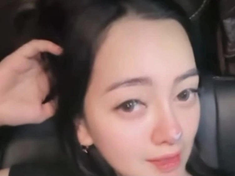 Wajah Thalita Kusuma Sandra (Instagram)