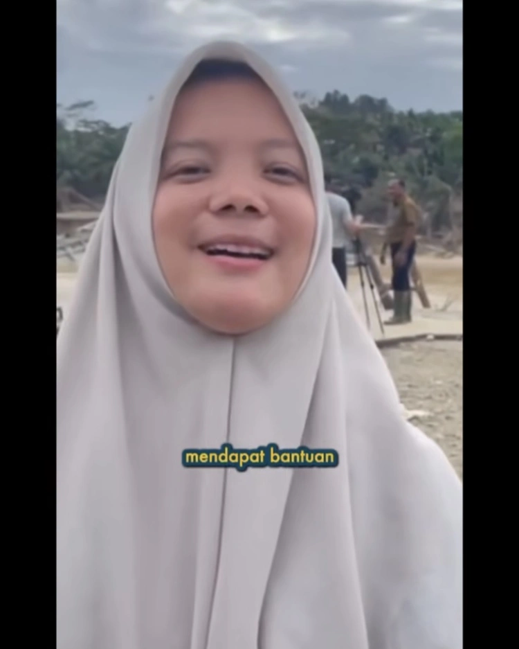 Wanita Aceh Tamiang Nyatakan Desanya Cukup Dapat Bantuan [Instagram]