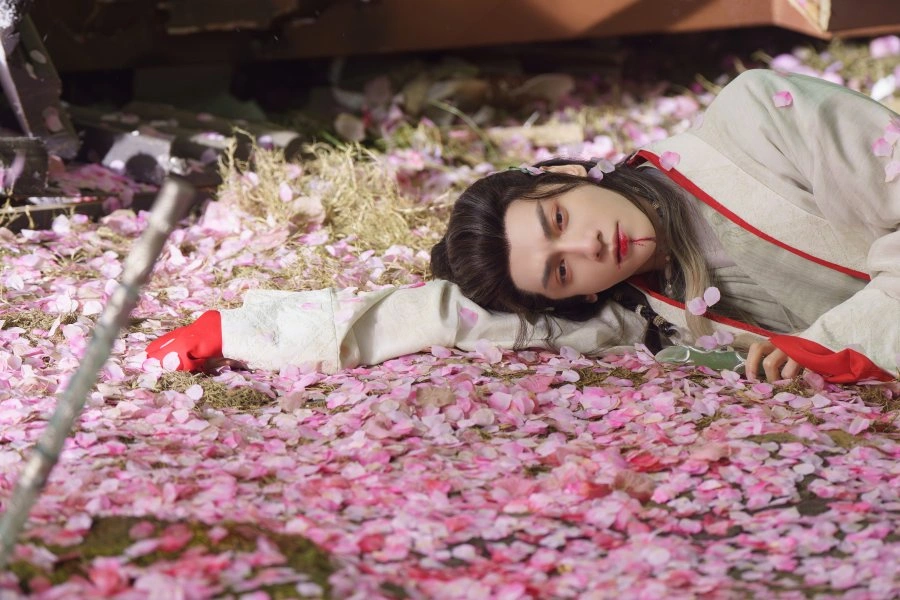 Whispers of Fate. (MangoTV)