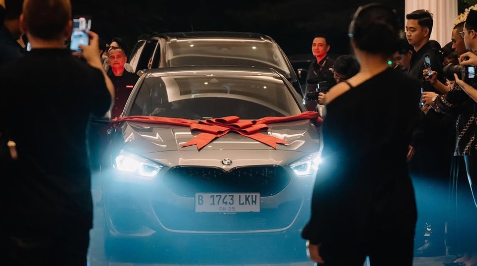 Willie Salim Pamer Hadiah Mobil Mewah dari Pengusaha Malaysia [Instagram]