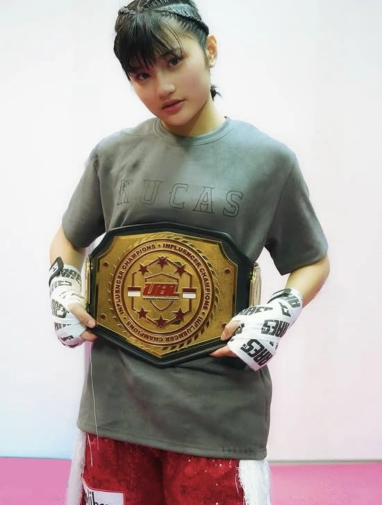Winona Karamoy Saat Menang Kejuaraan Boxing [Instagram]