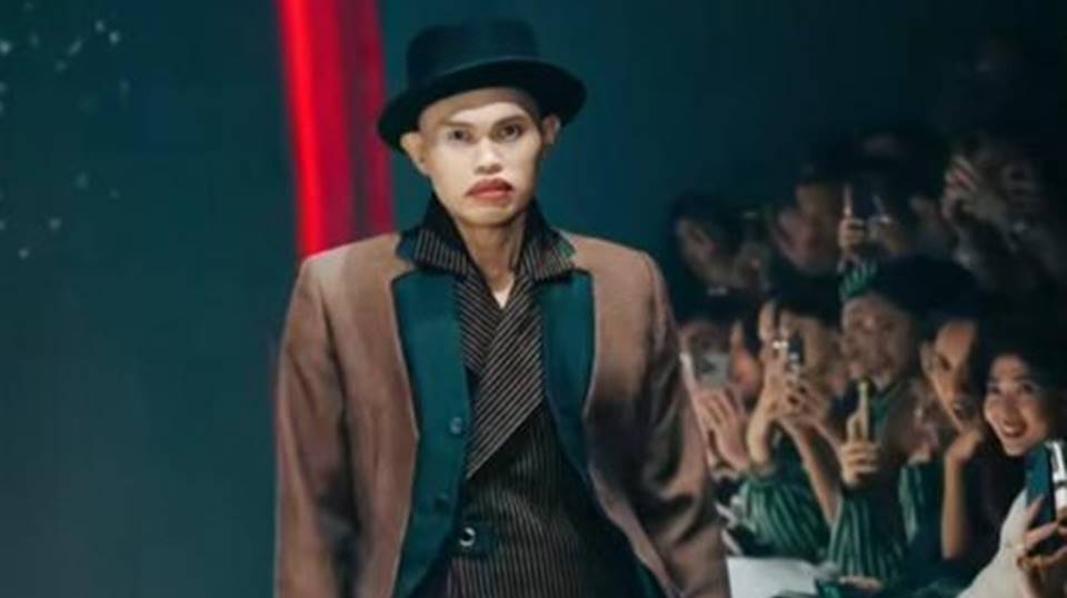 7 Potret Terbaru Wanda Hara Yang Coba Pudarkan Imej Feminin