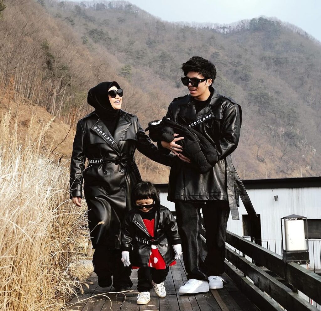 Liburan keluarga Atta Halilintar di Korea Selatan. (Instagram/attahalilintar)