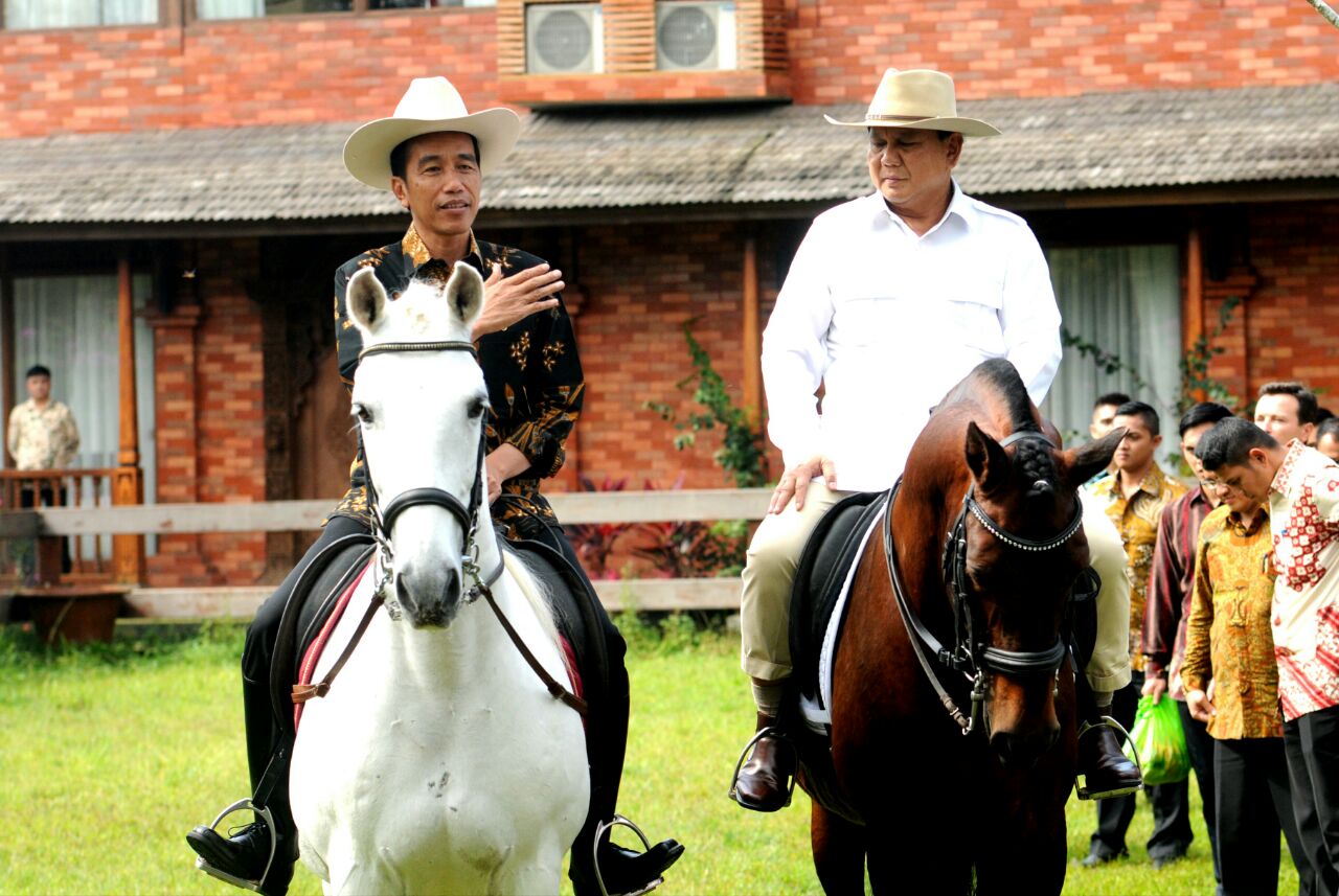 Prabowo Subianto ajak Presiden Jokowi berkuda [Sekretariat Negara]