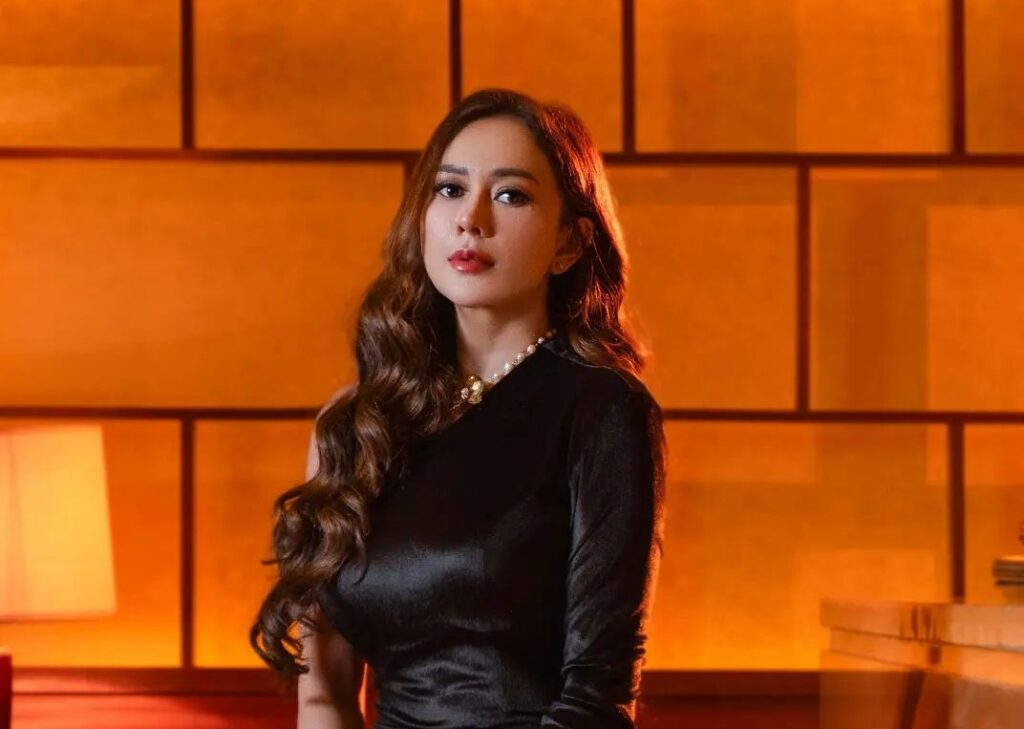 Aura Kasih [Instagram]