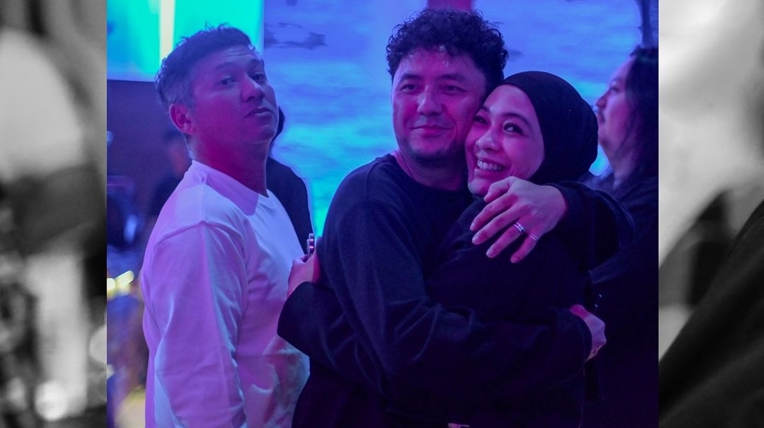 Potret Gading Marten Jadi Orang Ketiga [Instagram]