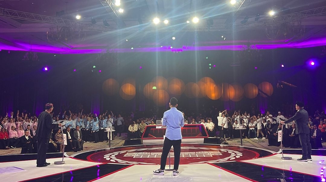 Rahasia Mikrofon Gibran Rakabuming saat Debat Cawapres Dibongkar Tretan Muslim dan Coki Pardede [Instagram]