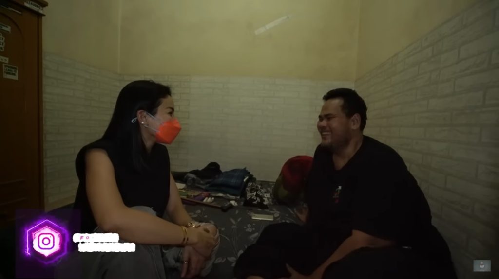 Penampakan Kamar Kos Fahmi Bo [YouTube]