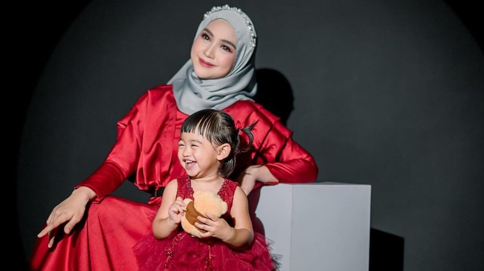 Ria Ricis [Instagram]