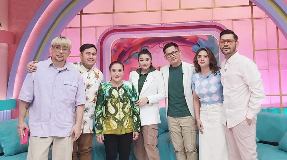 Mpok Atiek Ketakutan Ramalan Roy Kiyoshi [Instagram]