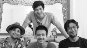 Potret Kenangan Suhendri Zoni bareng Tiga Putranya [Instagram]