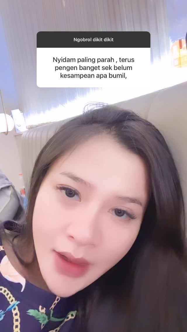 Bella Bonita Ngidam Pegang Harimau [Instagram]
