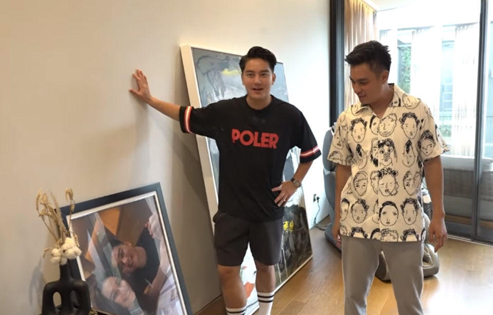 Boy William Pajang Foto Ayu Ting Ting [YouTube]