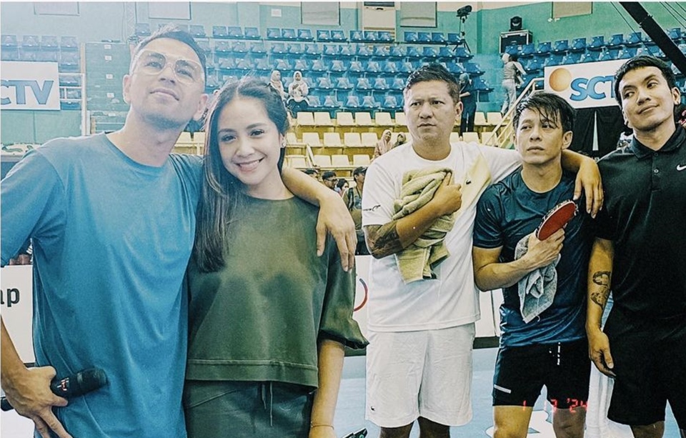 Desta Curhat ke Gading Marten-Ariel NOAH [Instagram]