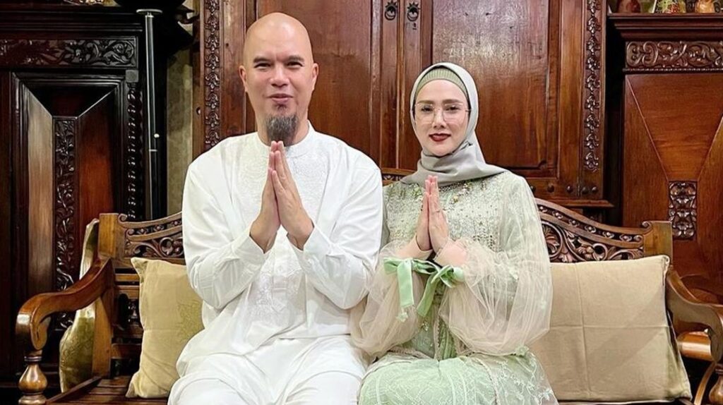Ahmad Dhani dan Mulan Jameela Nyaleg [Instagram]