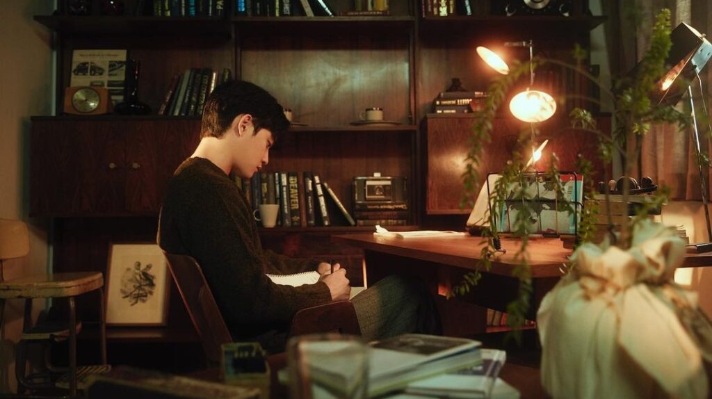 D.O. EXO Siap Comeback Solo [Instagram]
