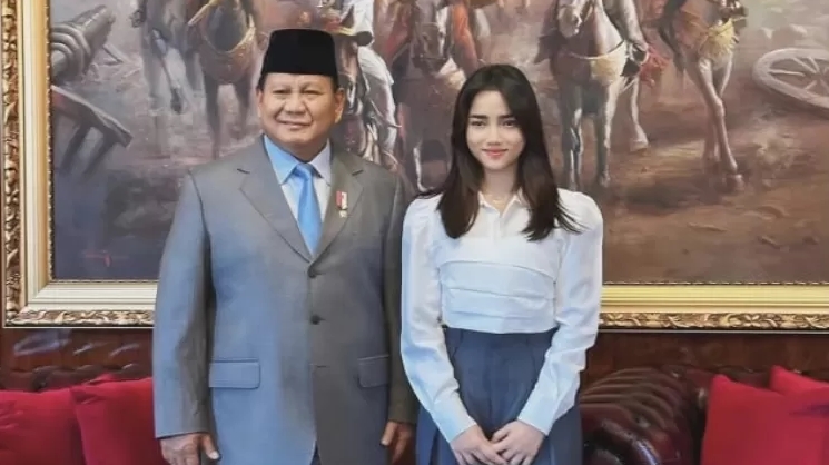 Fuji Makan Siang bareng Prabowo [Instagram]