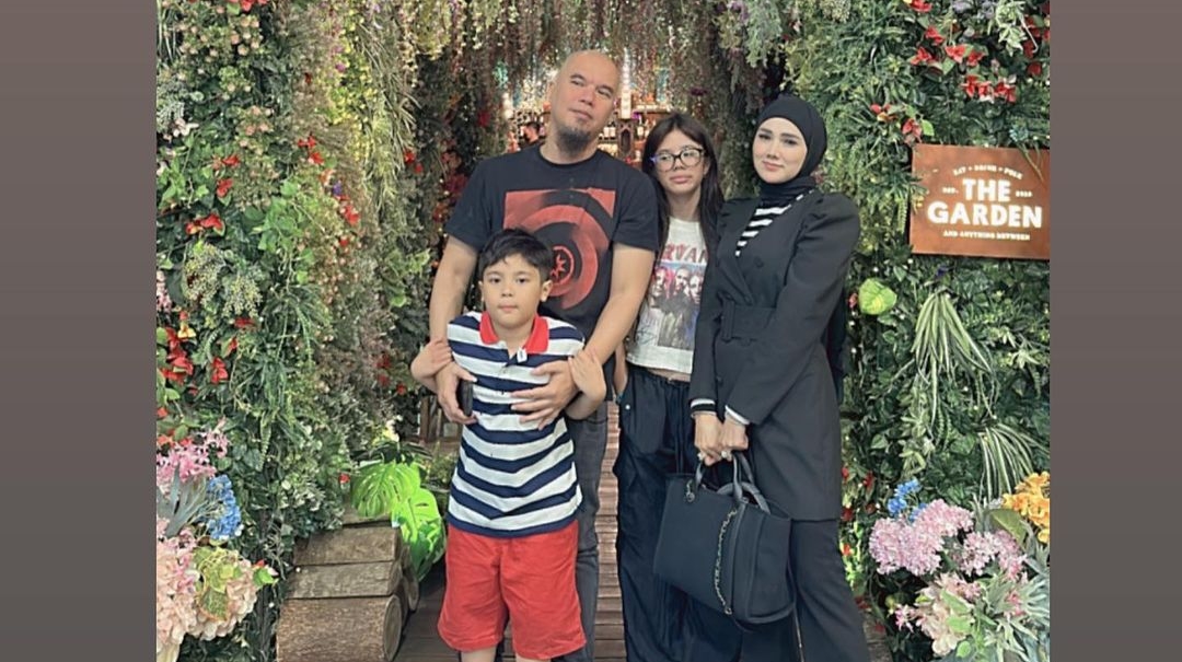 Keluarga Mulan Jameela dan Ahmad Dhani