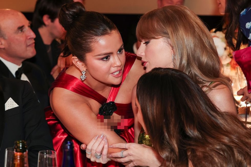 Selena Gomez dan Taylor Swift [Twitter/X]