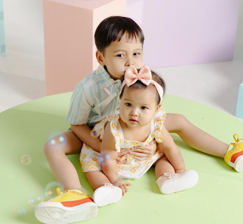 Kemiripan Tasya Kamila dan Anak [Instagram]