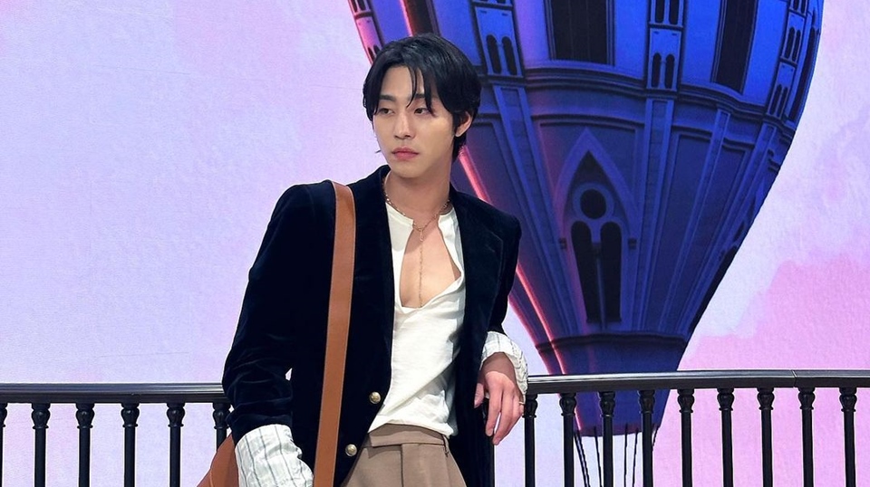 Ahn Hyo Seop Gugat Han Seo Hee [Instagram]
